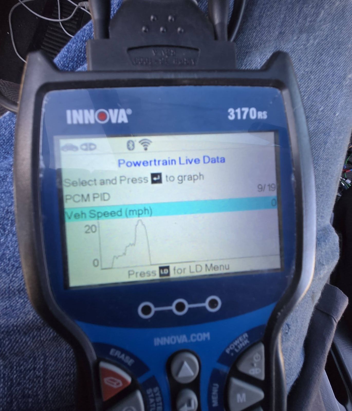 Innova scan tool showing live vehicle speed data while diagnosing a 1997 Nissan 200SX in Oxnard